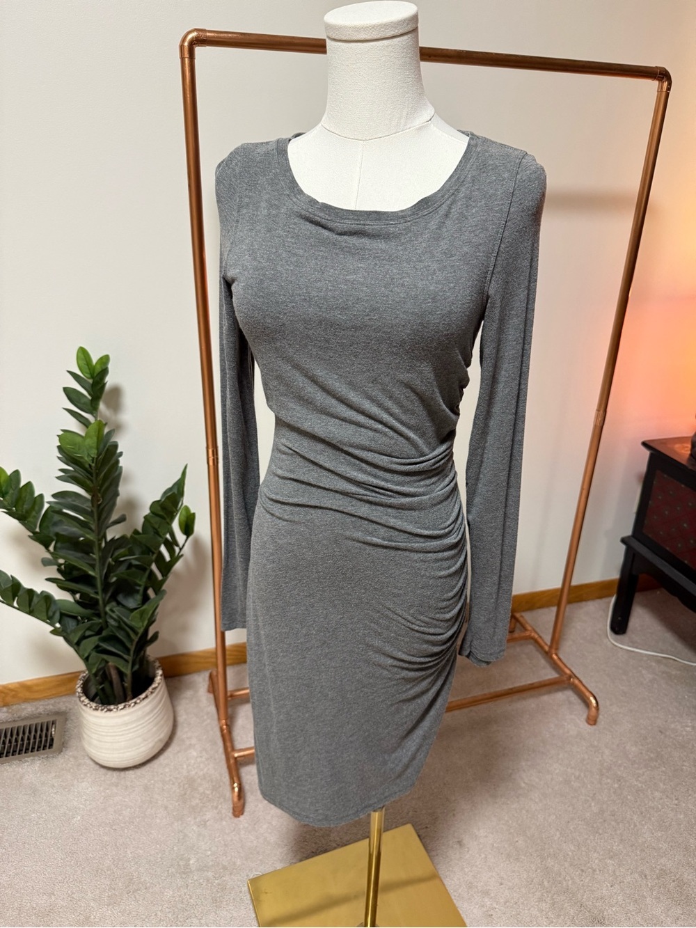 Kit and Ace meadow dress grey 6